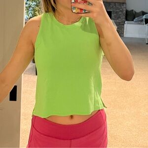 Lululemon running shirt